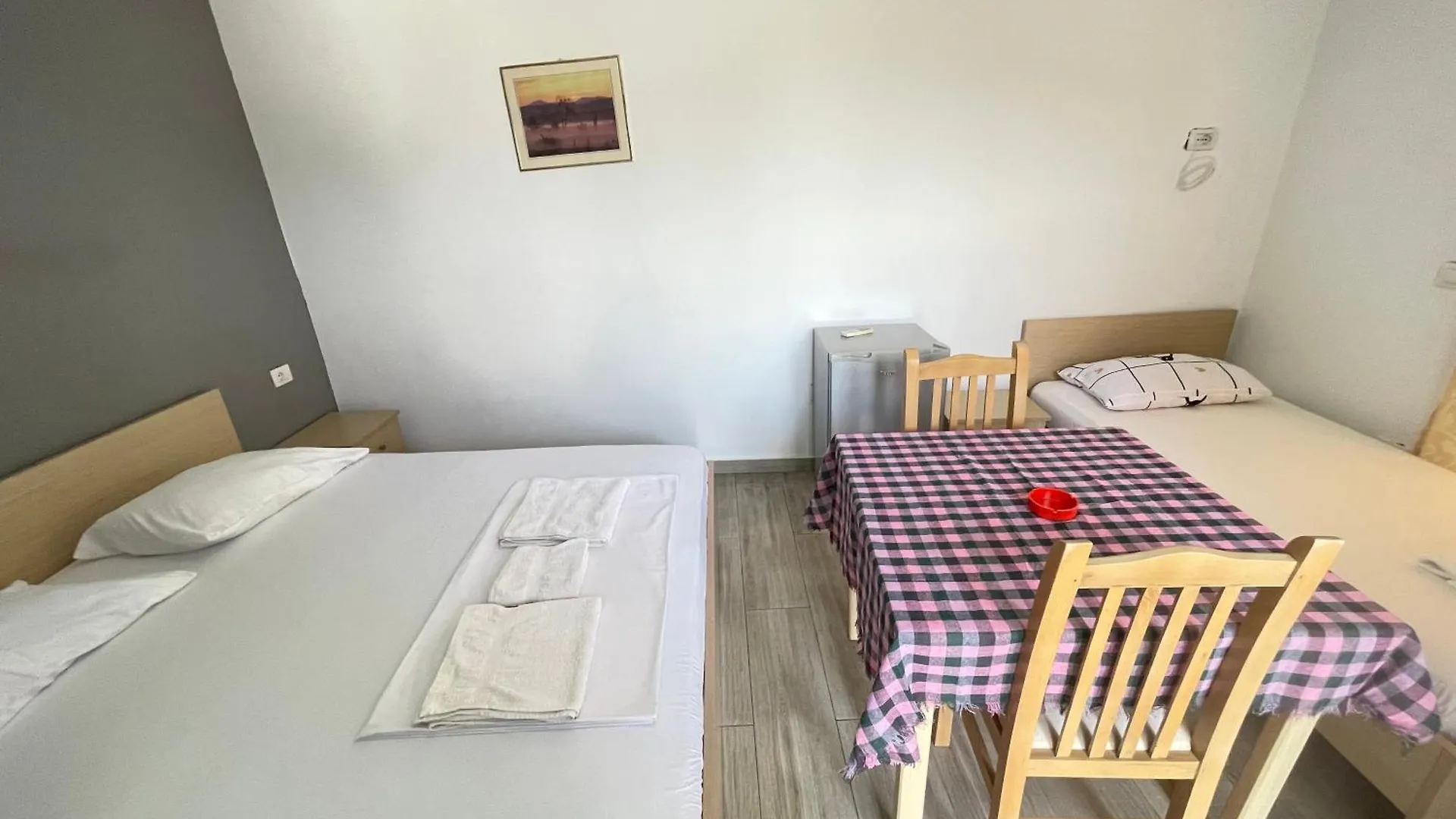 Apartment Mario Studios Ksamil