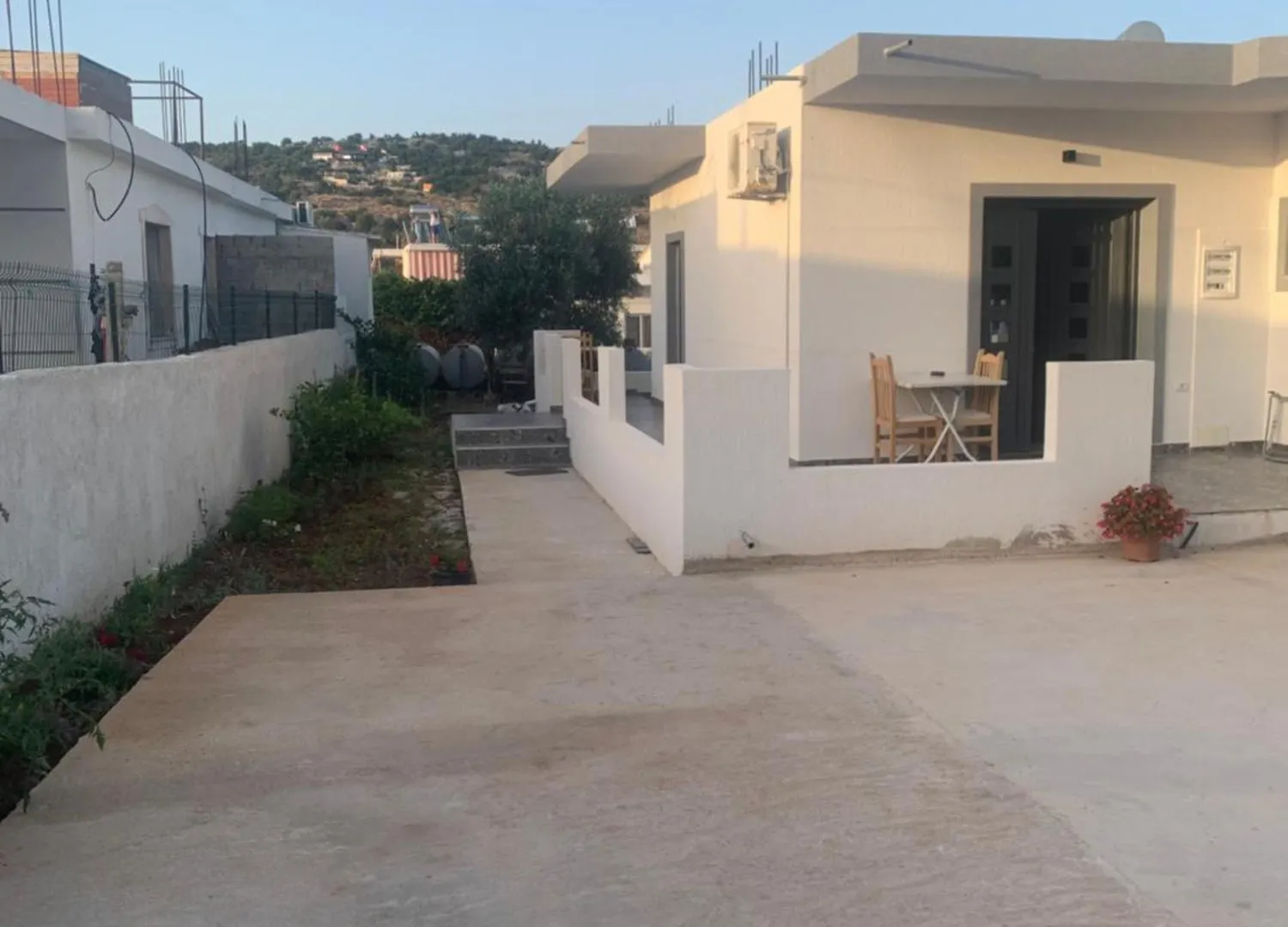 Mario Studios Ksamil Apartment