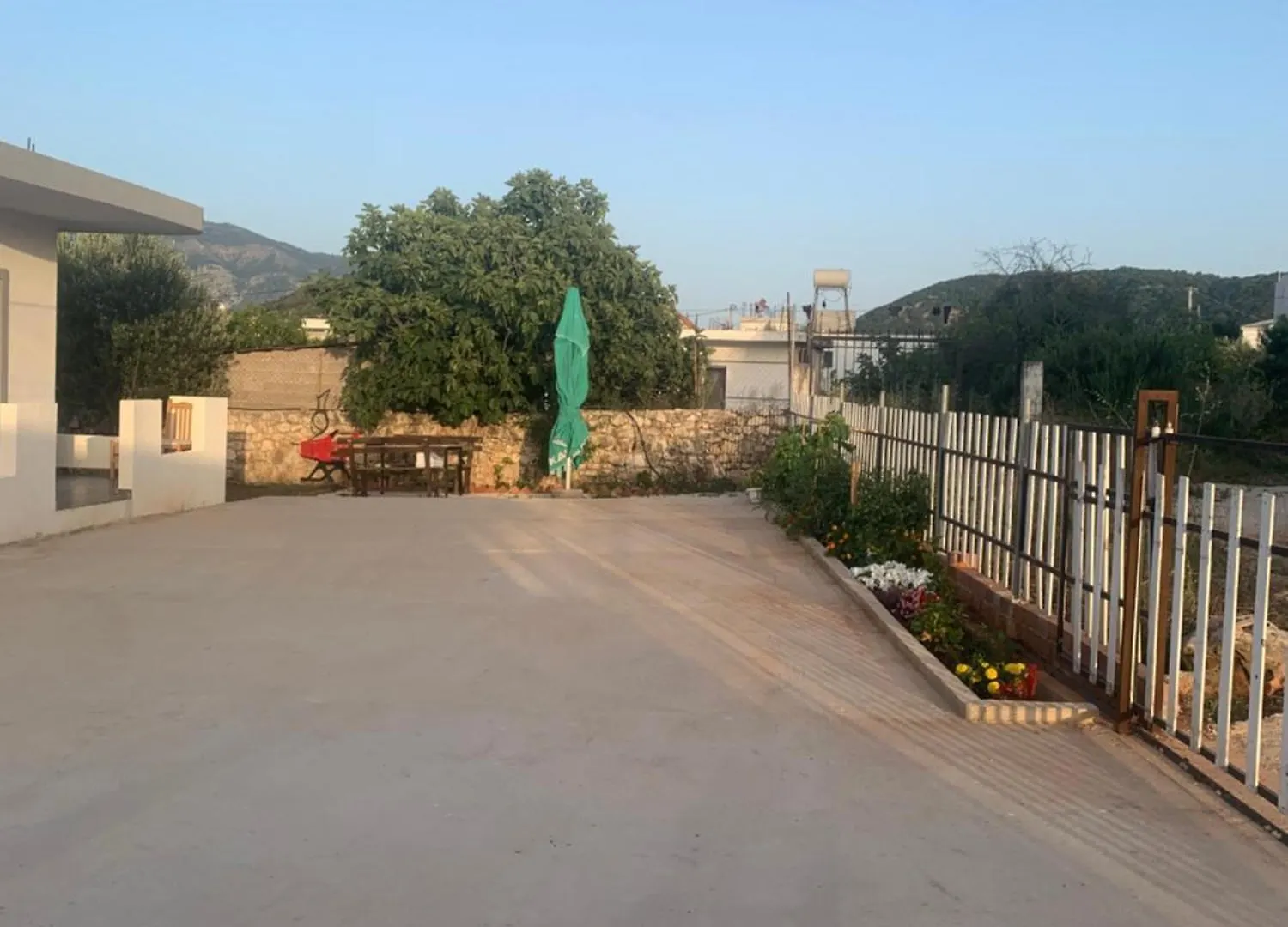 Mario Studios Ksamil